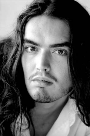 01-Russell Brand